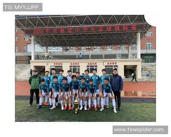 赛后分析：深圳足球队与重庆足球队心理素质的较量与启示